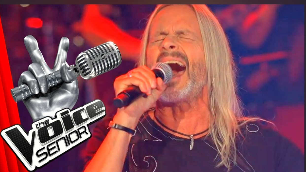 64-Year-Old Forces Everyone to Their Feet With Electrifying 80s Performance on “The Voice Senior”